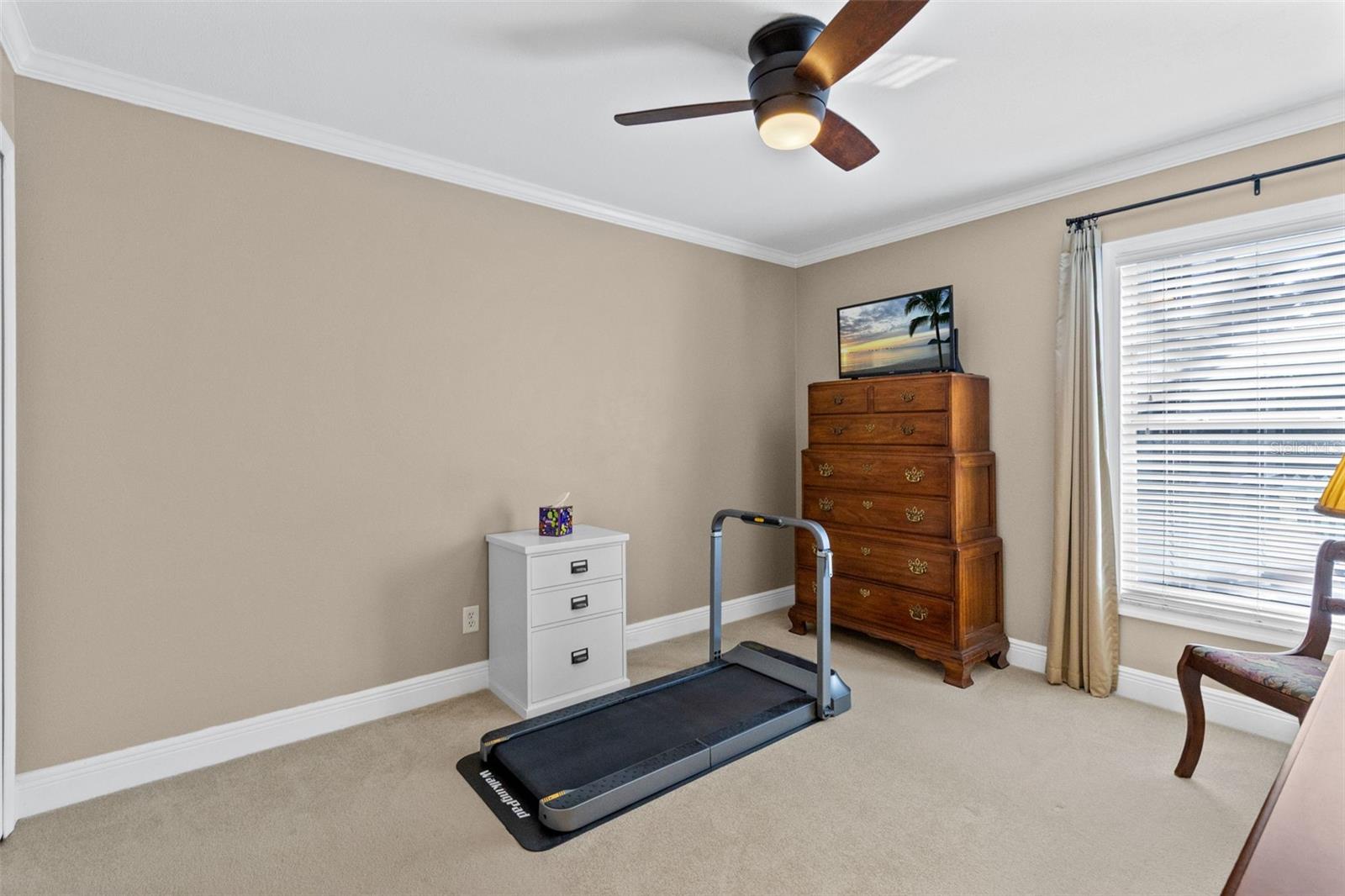3853 Seminole Dr Property Photo 5