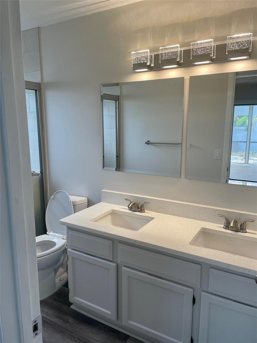 878 E Charing Cross Cir Property Photo 24