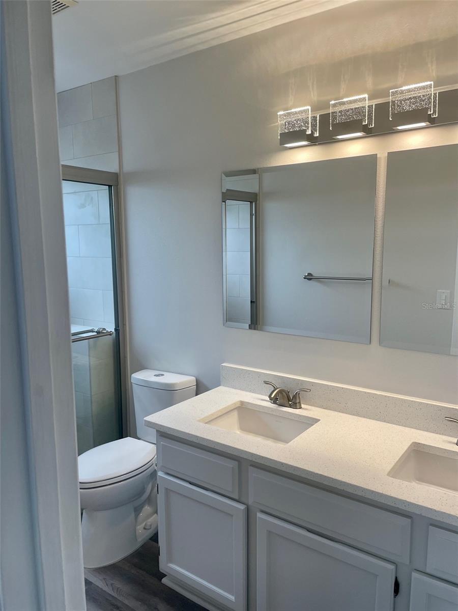 878 E Charing Cross Cir Property Photo 27