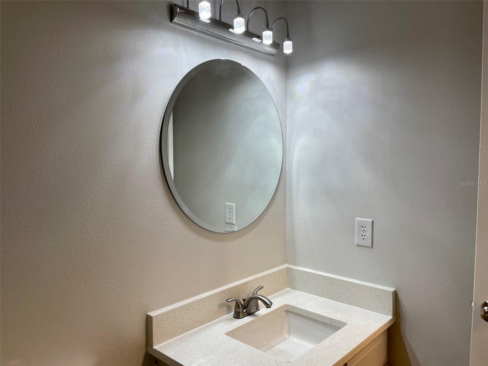 878 E Charing Cross Cir Property Photo 31