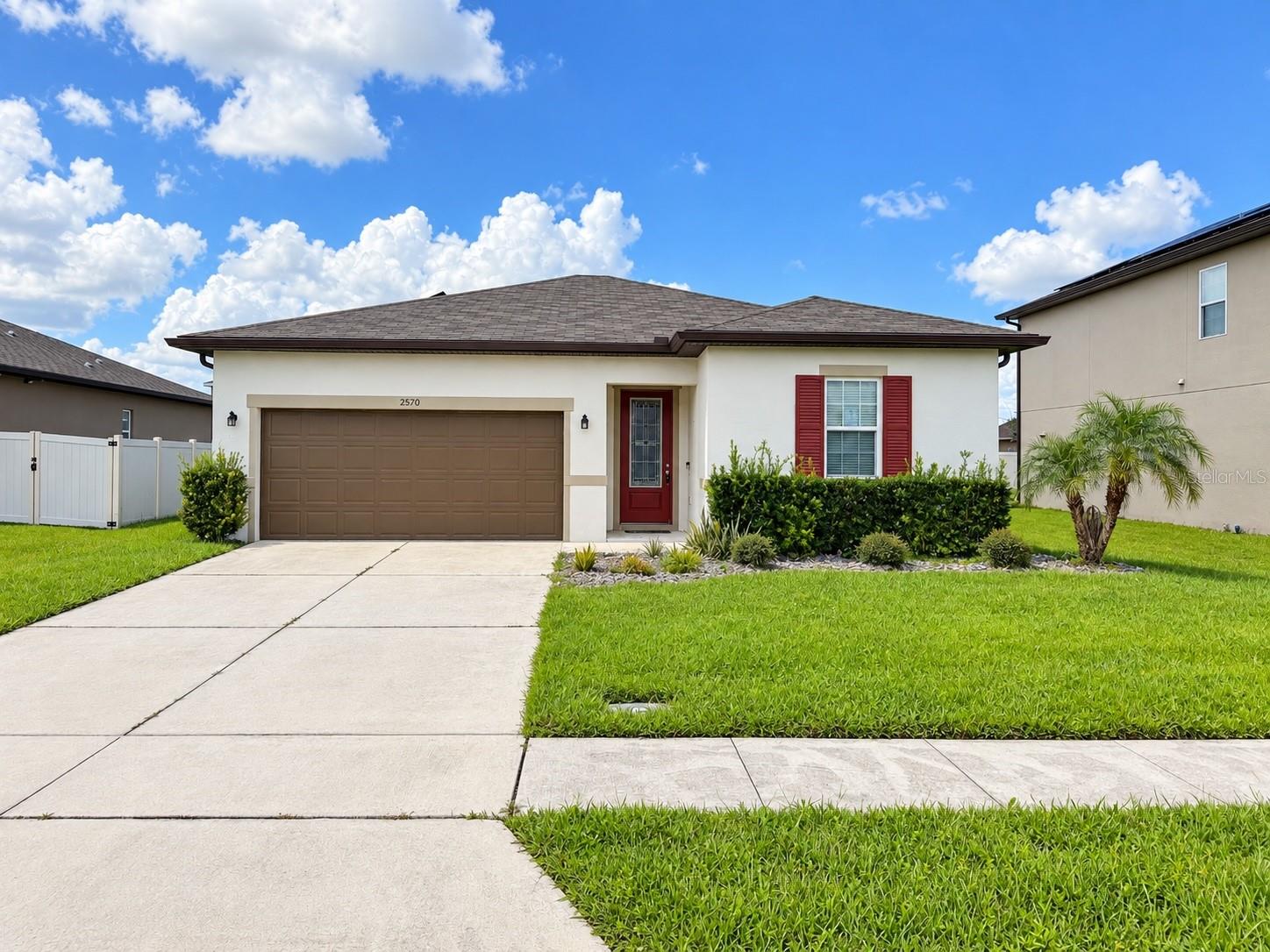2570 WADEVIEW LOOP Property Photo 1