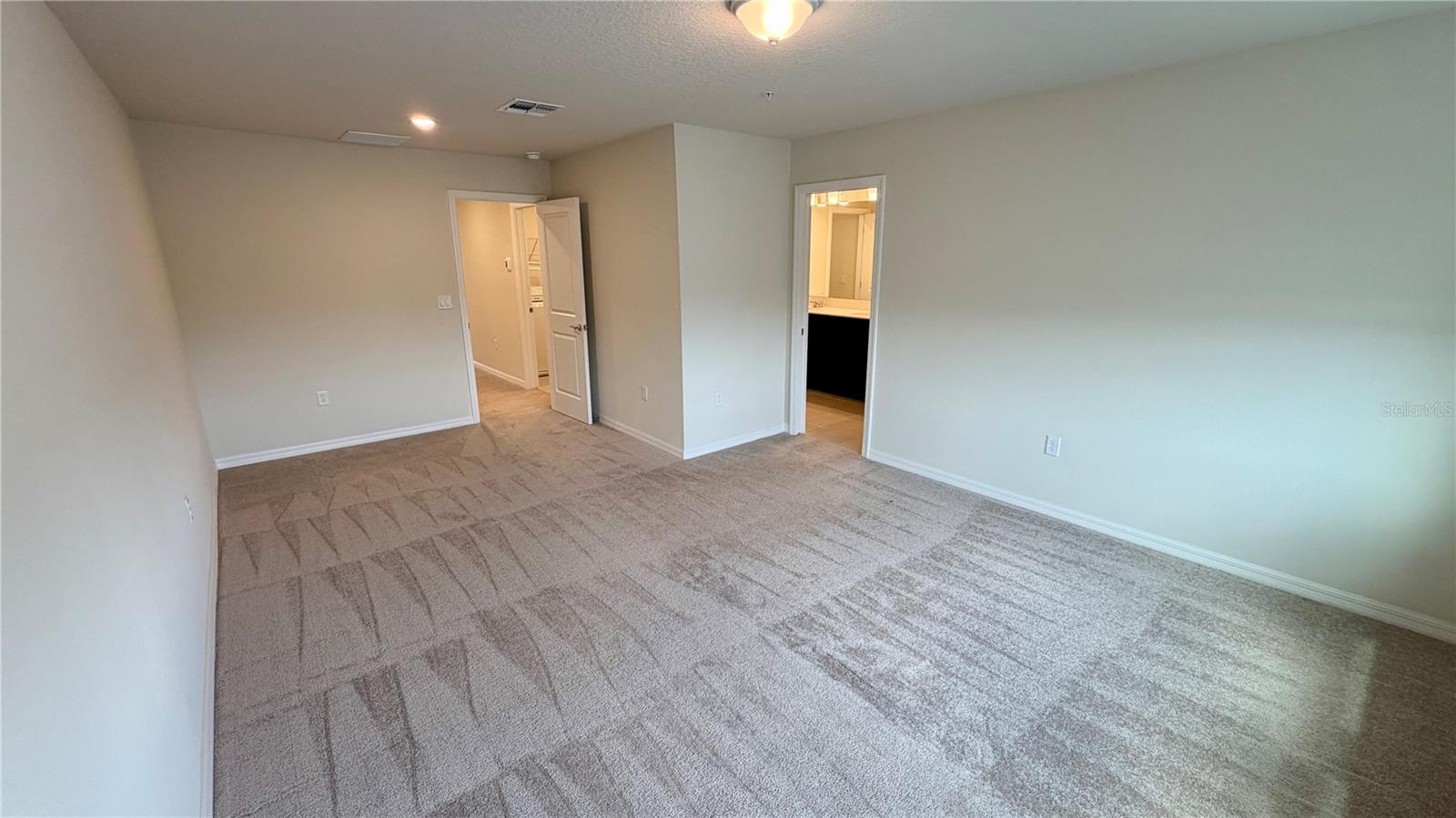 4588 Maple Waltz Aly Property Photo 22