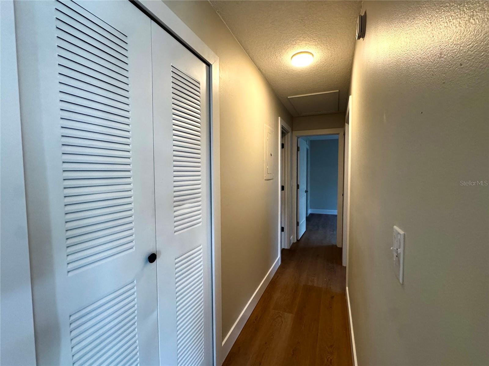 3217 Royal St Property Photo 10