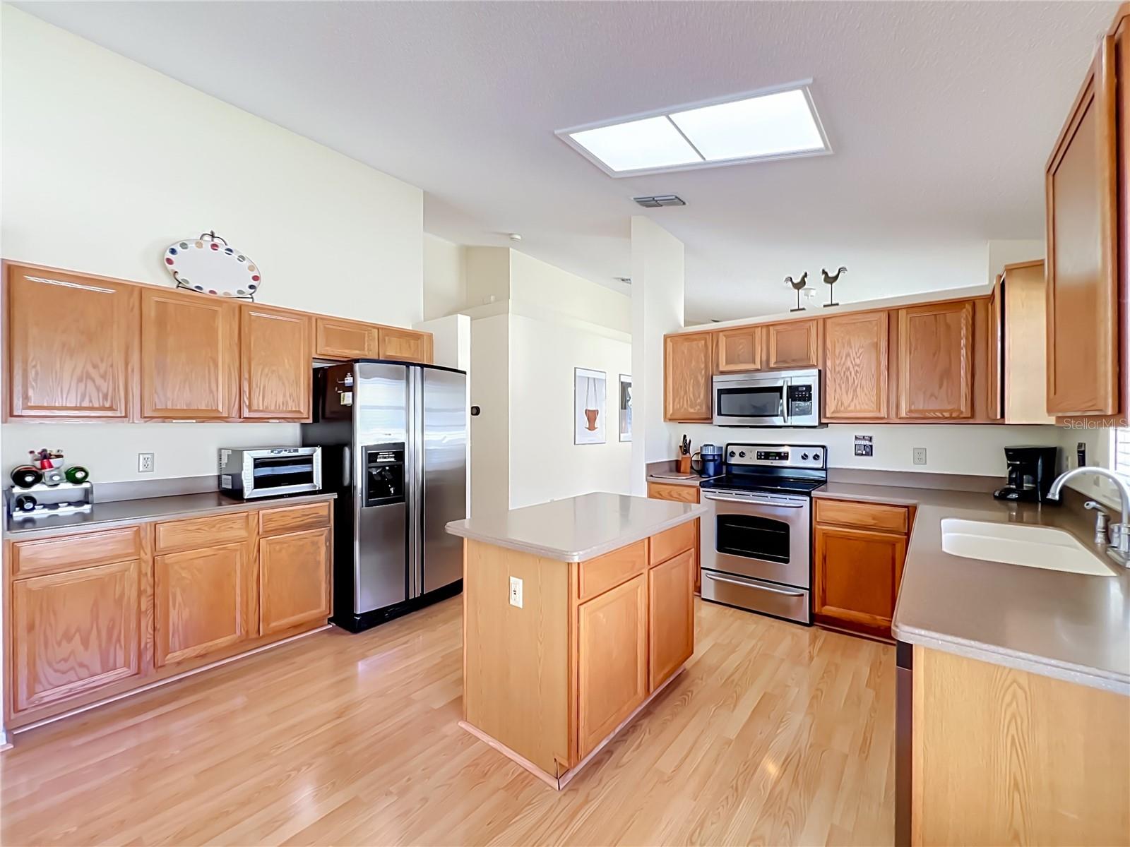 13343 Heron Cove Dr Property Photo 4