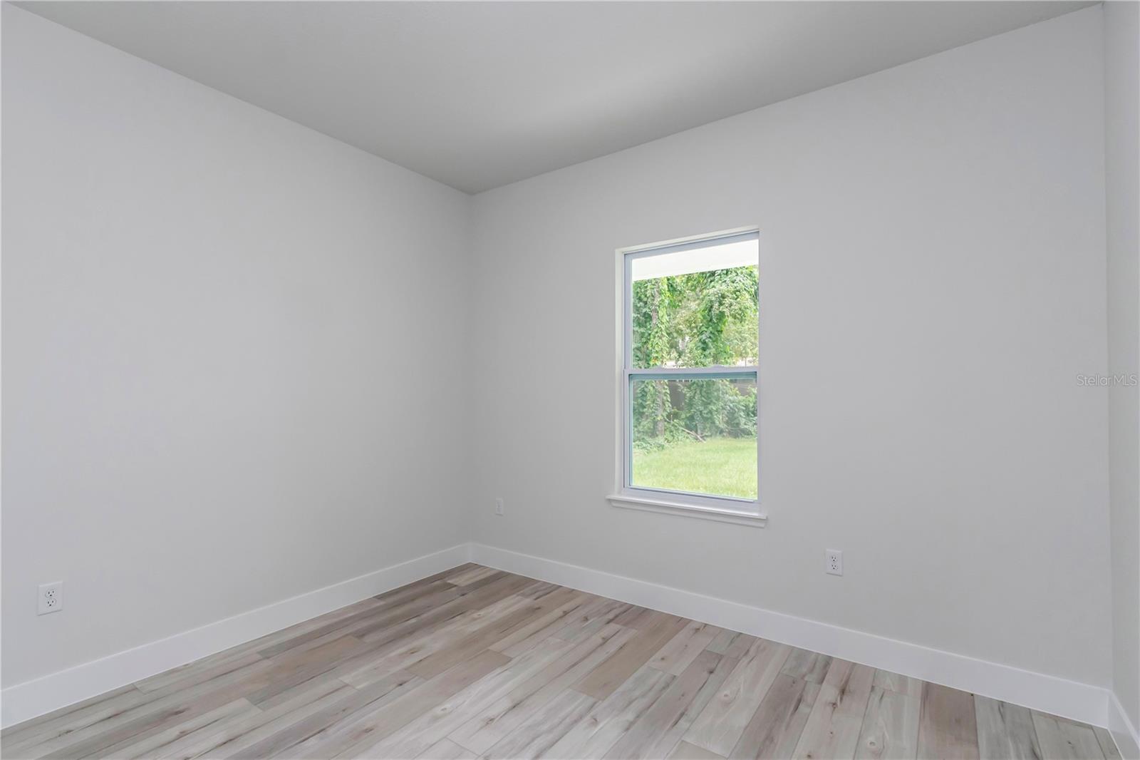 7644 N Voyager Dr Property Photo 24
