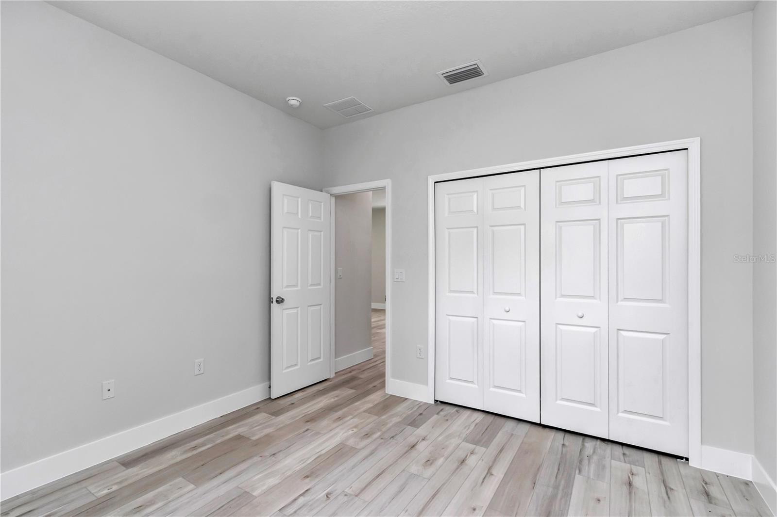 7644 N Voyager Dr Property Photo 28