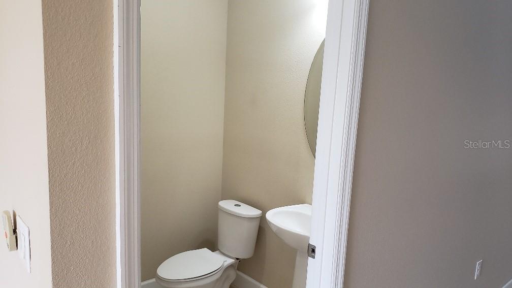 13818 Eliot Ave Property Photo 18