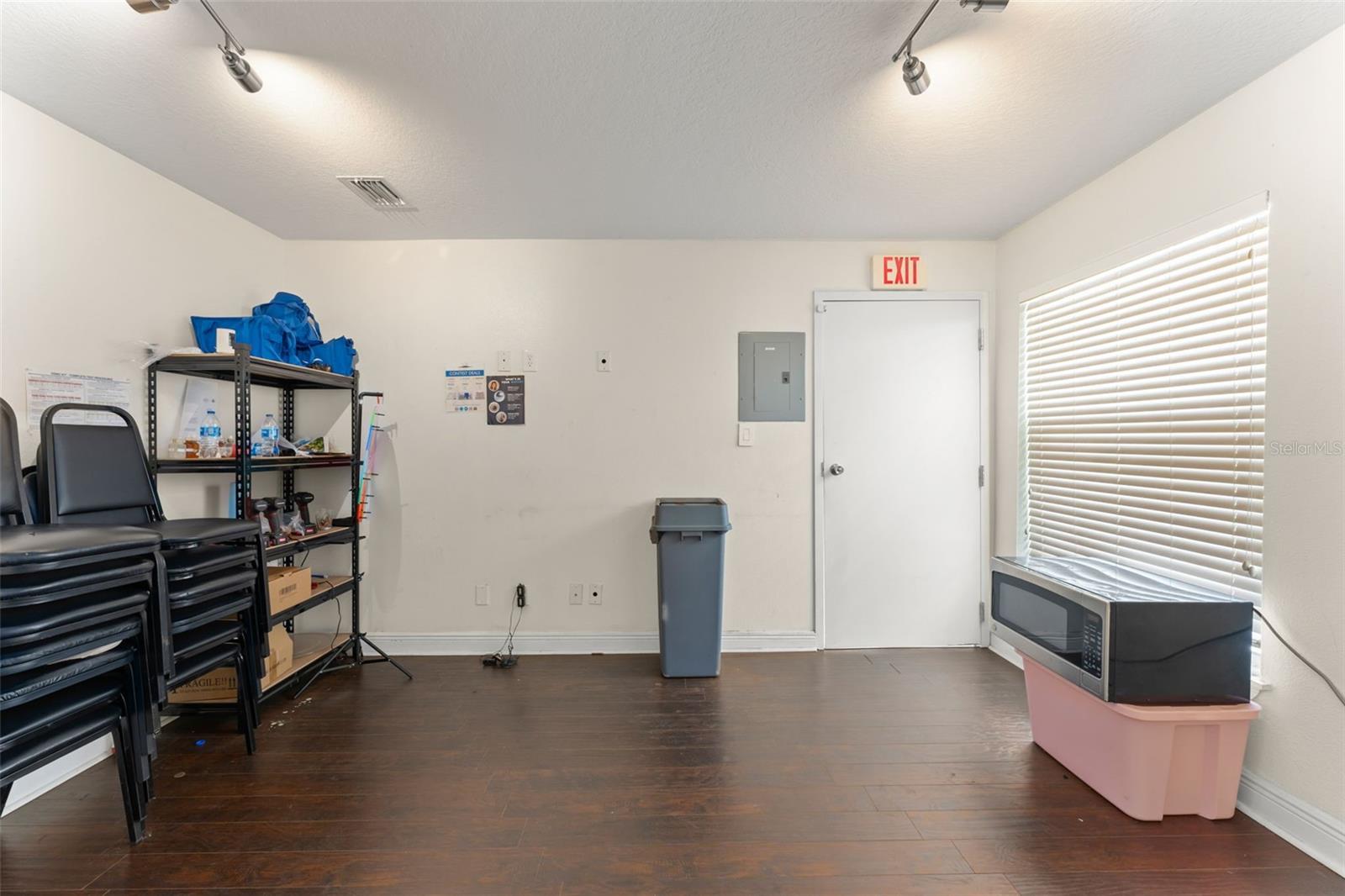136 S Bumby Ave #2 Property Photo 9