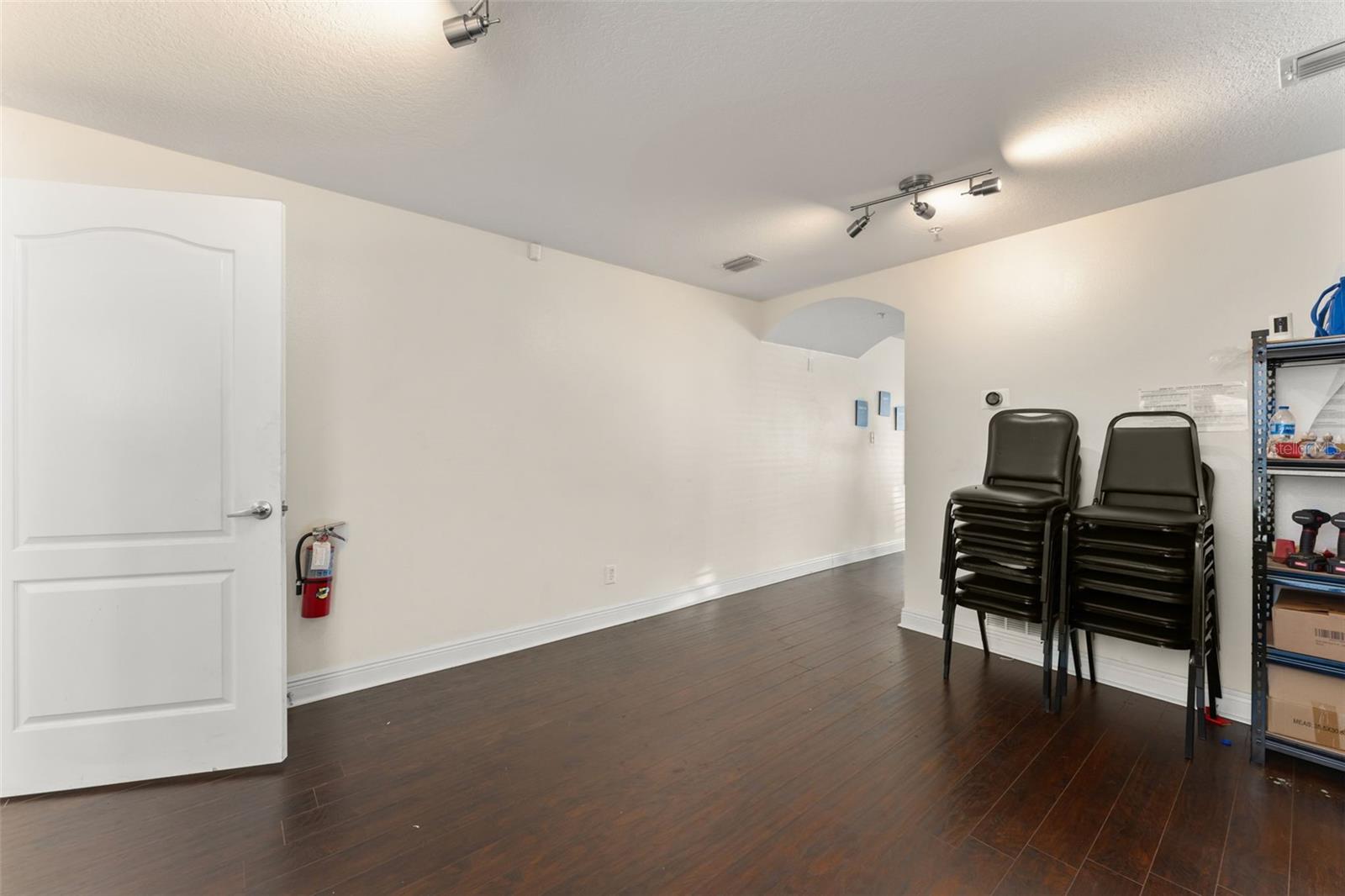 136 S Bumby Ave #2 Property Photo 11
