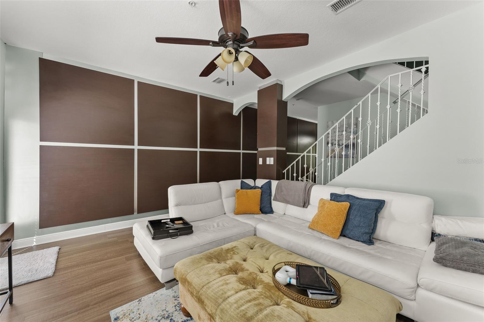136 S Bumby Ave #2 Property Photo 19
