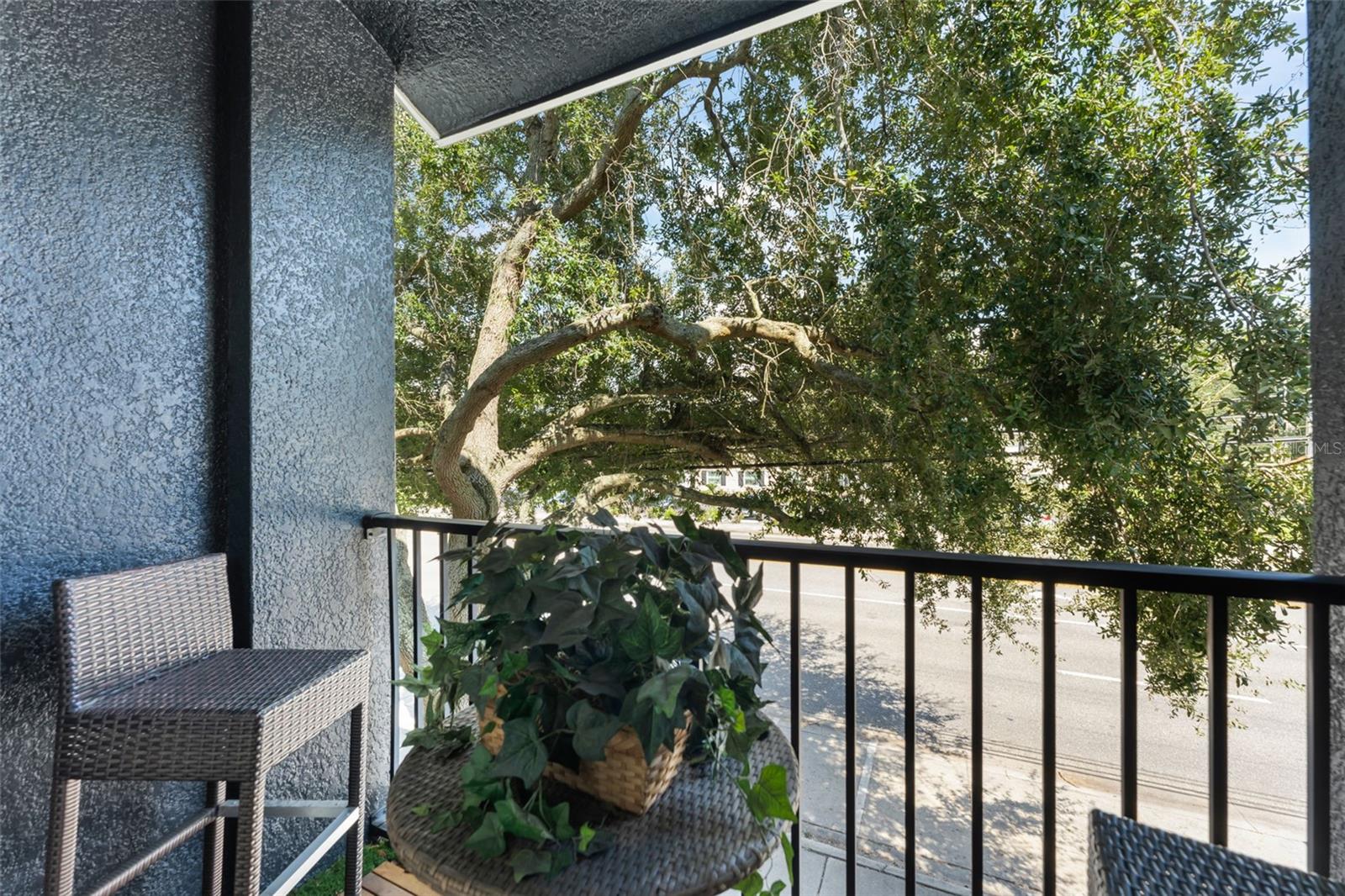 136 S Bumby Ave #2 Property Photo 34