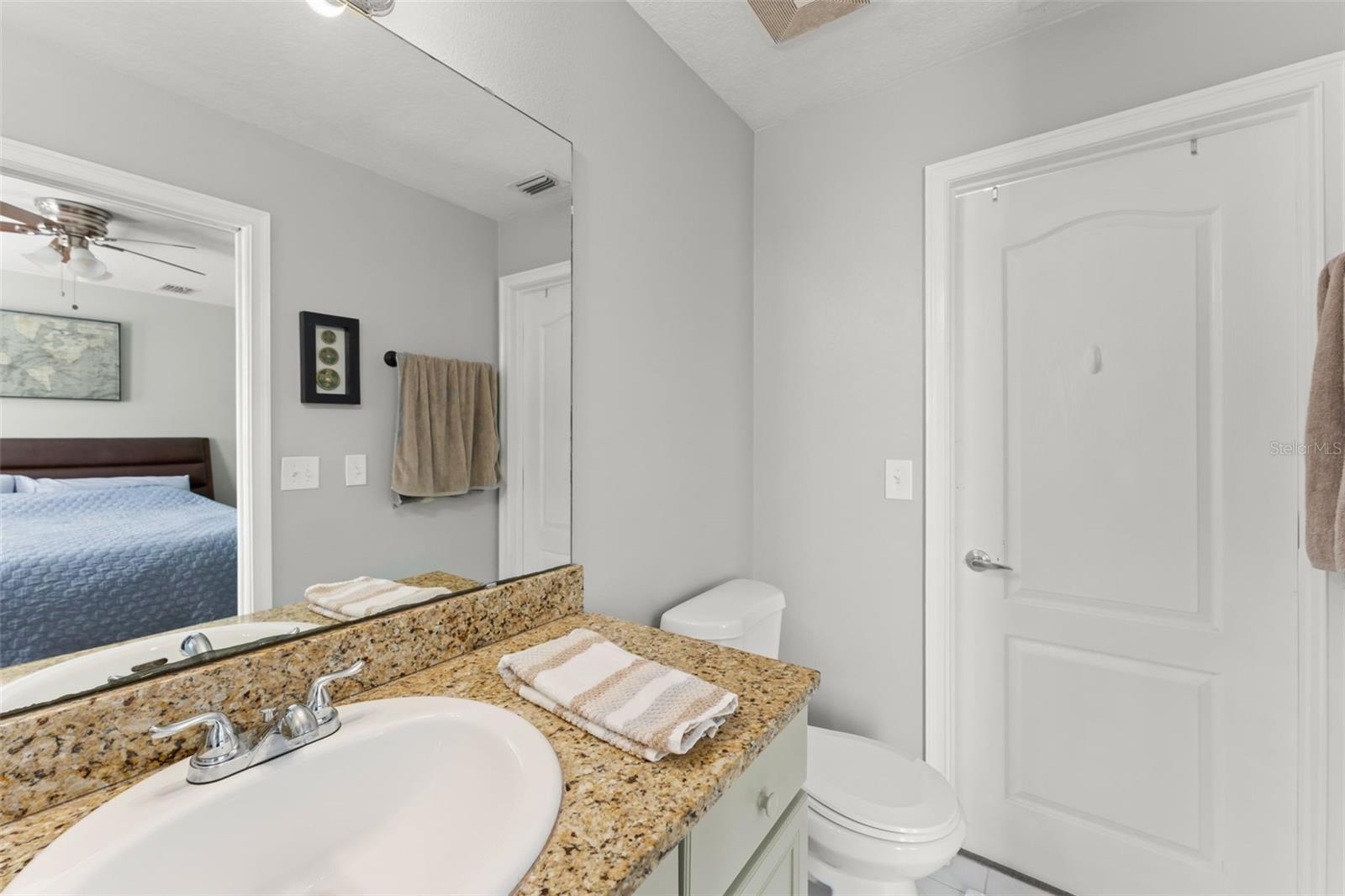 136 S Bumby Ave #2 Property Photo 44