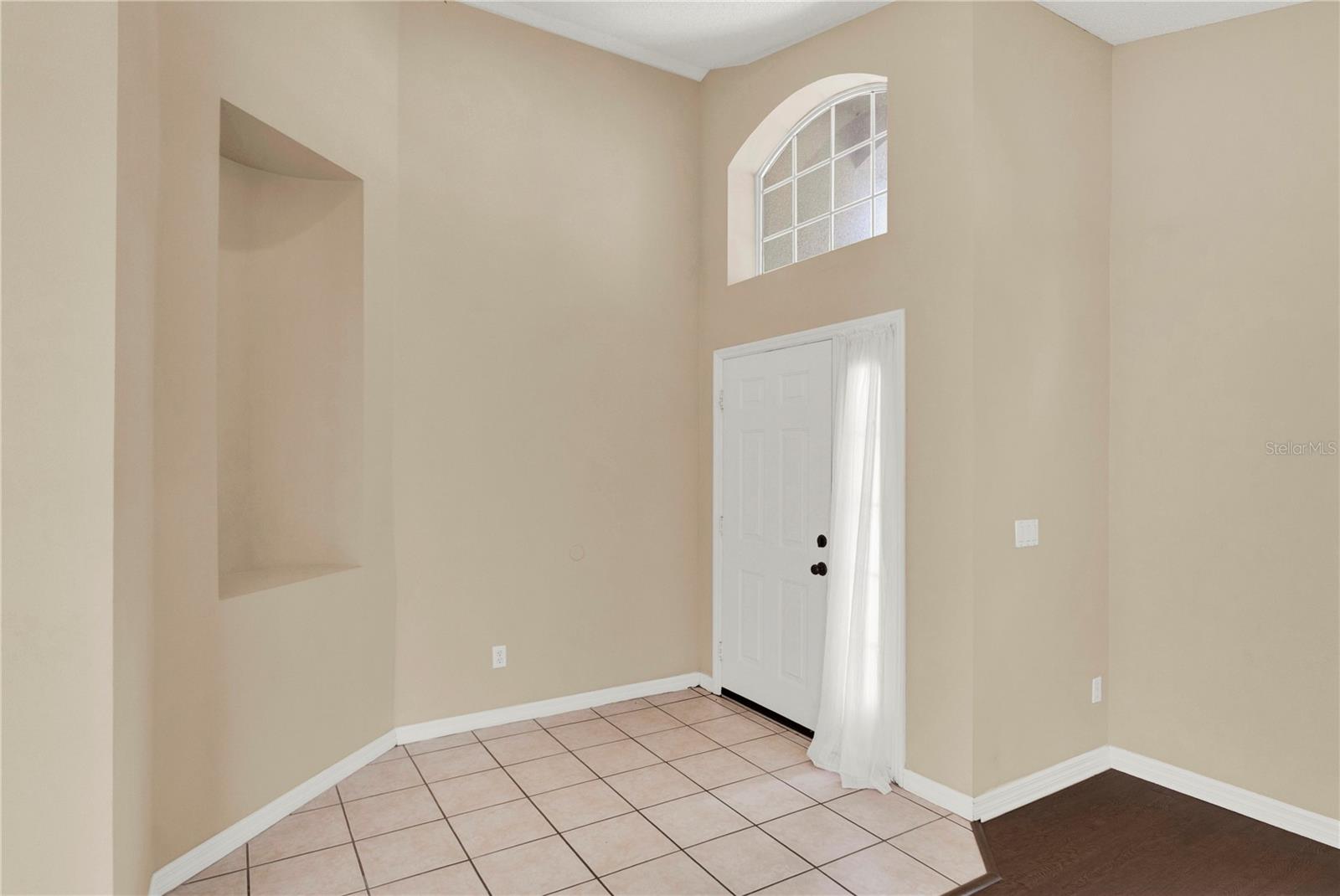 5412 San Gabriel Way Property Photo 6