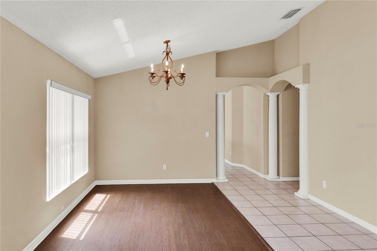 5412 San Gabriel Way Property Photo 9