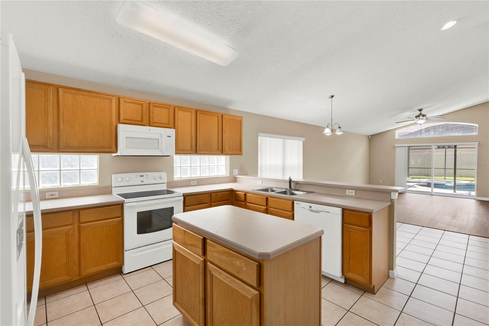 5412 San Gabriel Way Property Photo 14