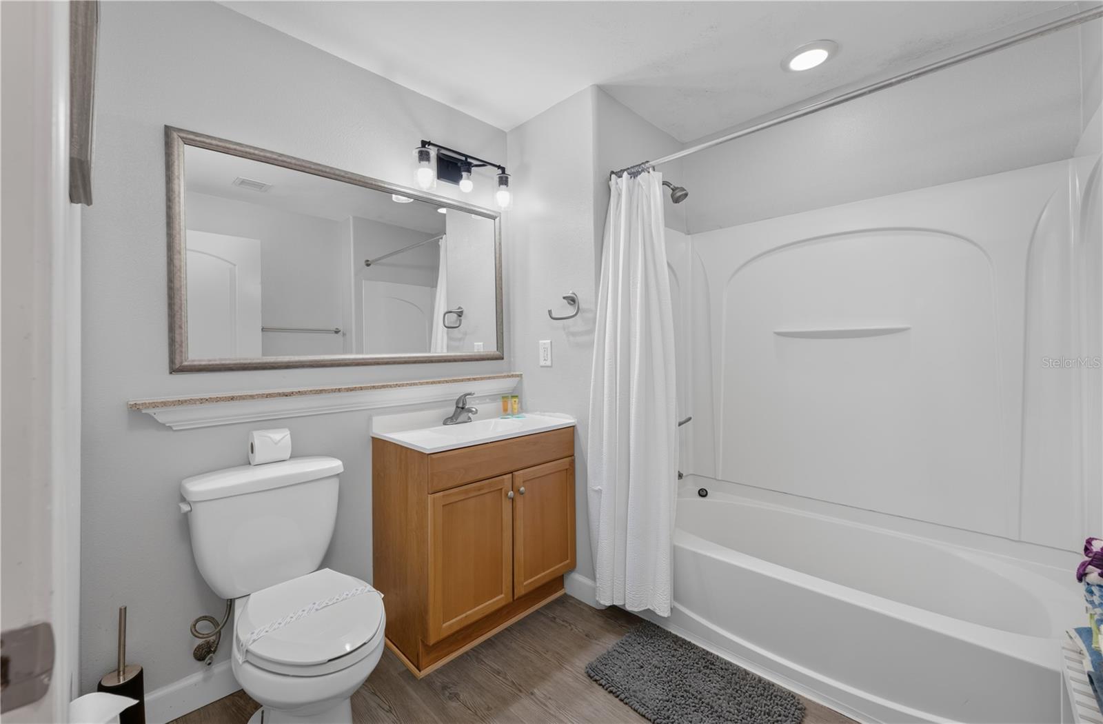 13415 Blue Heron Beach Dr #108 Property Photo 12