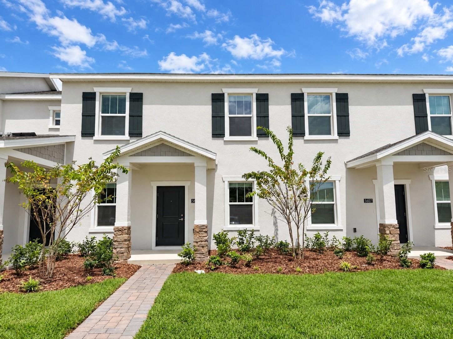 5605 RONIN DR Property Photo 1