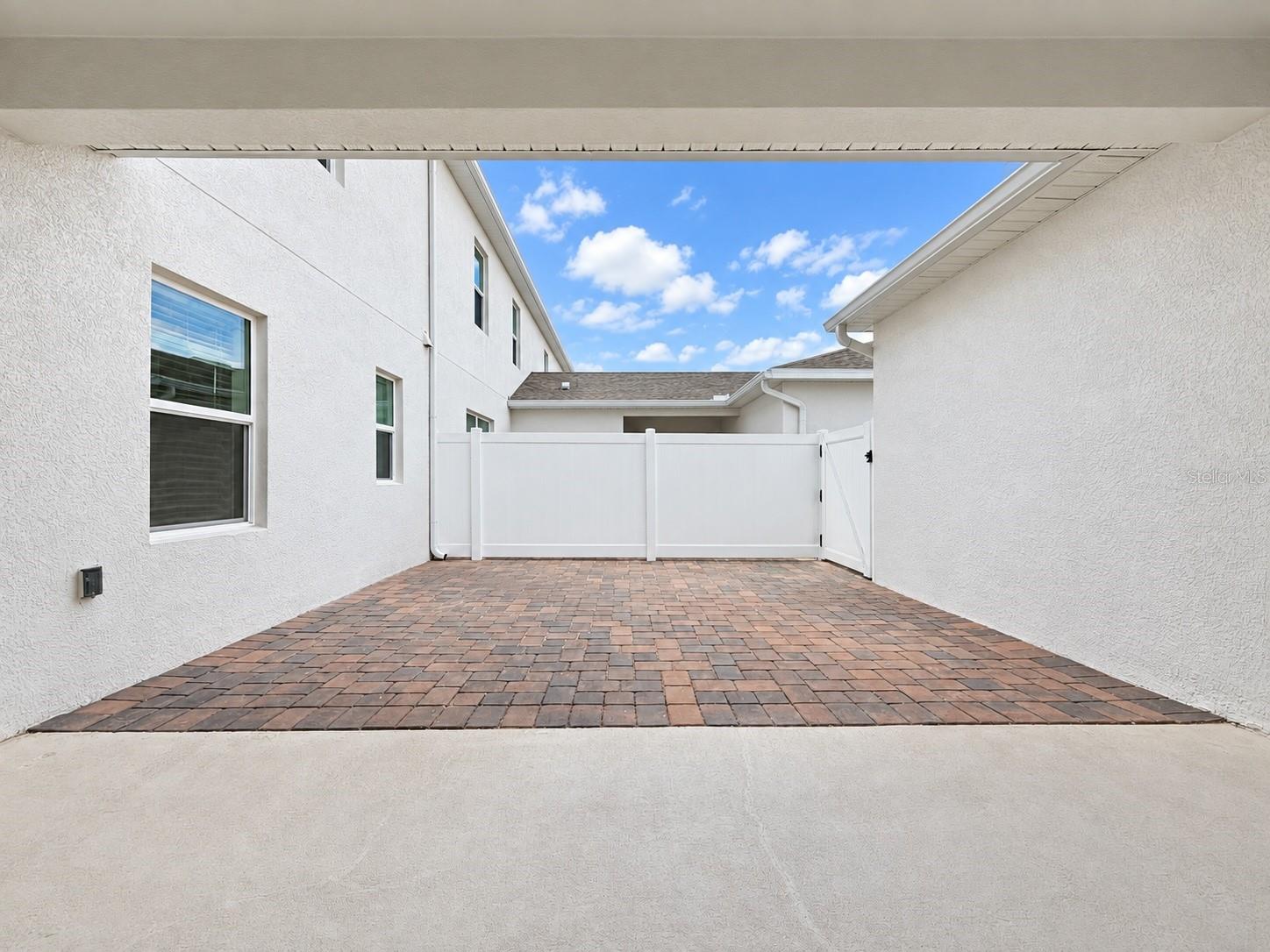 5605 Ronin Dr Property Photo 25