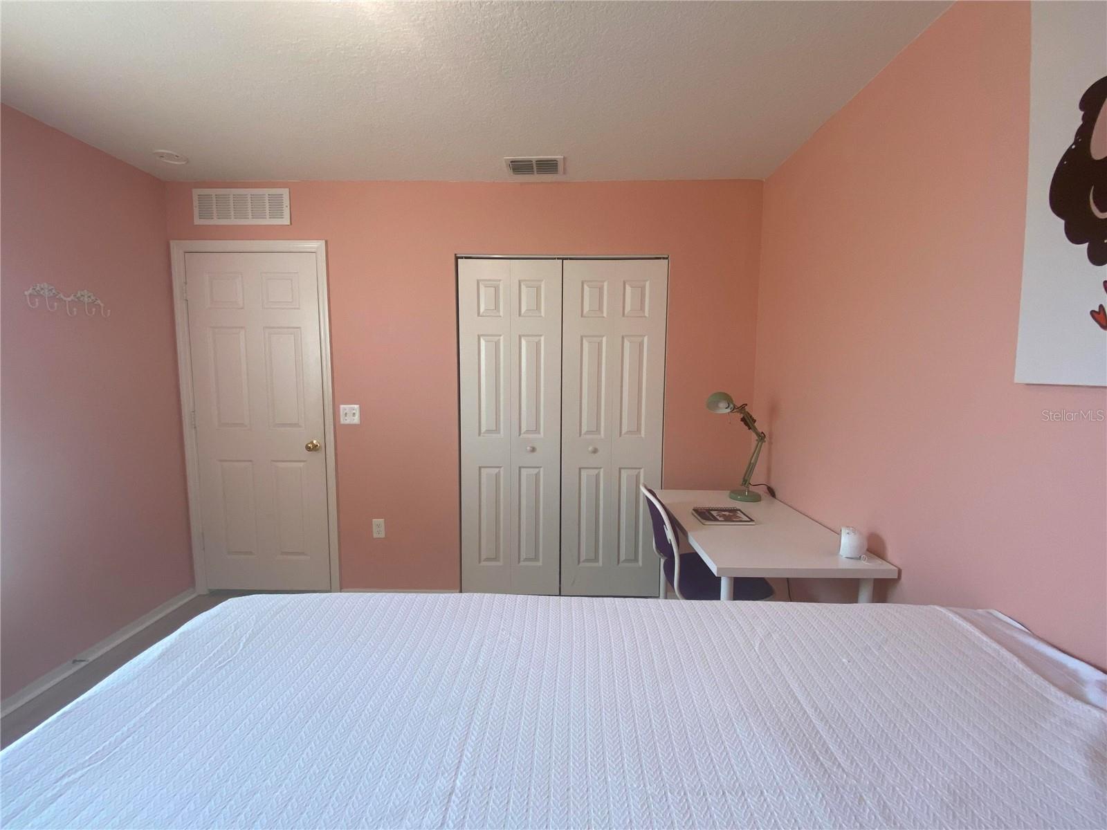 1681 Strathmore Cir Property Photo 24