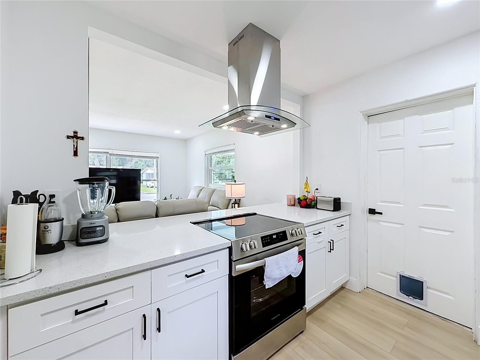 3627 Arch St Property Photo 18