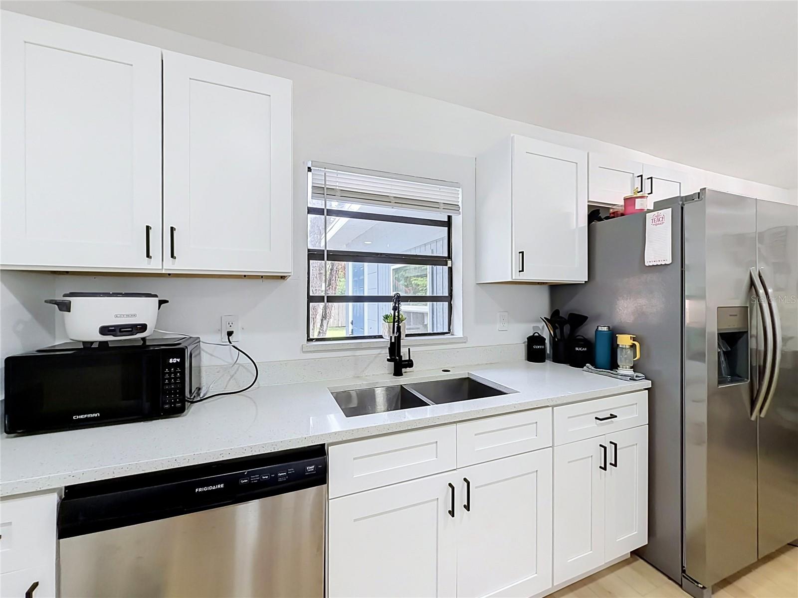 3627 Arch St Property Photo 20