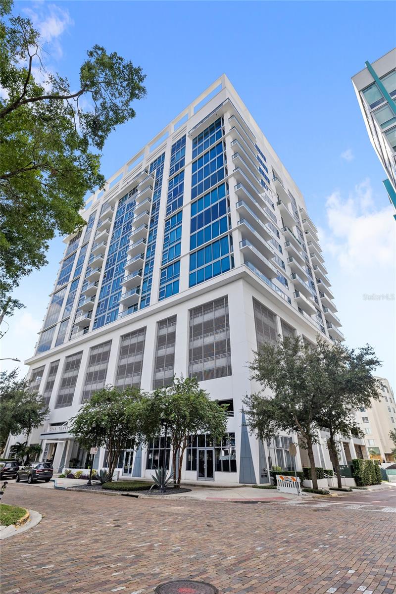260 S Osceola Ave #1611 Property Photo 2