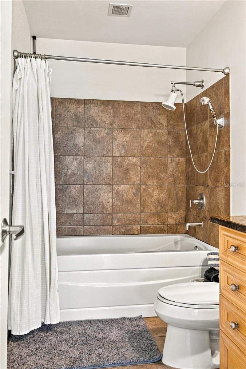 150 E Robinson St #1421 Property Photo 14