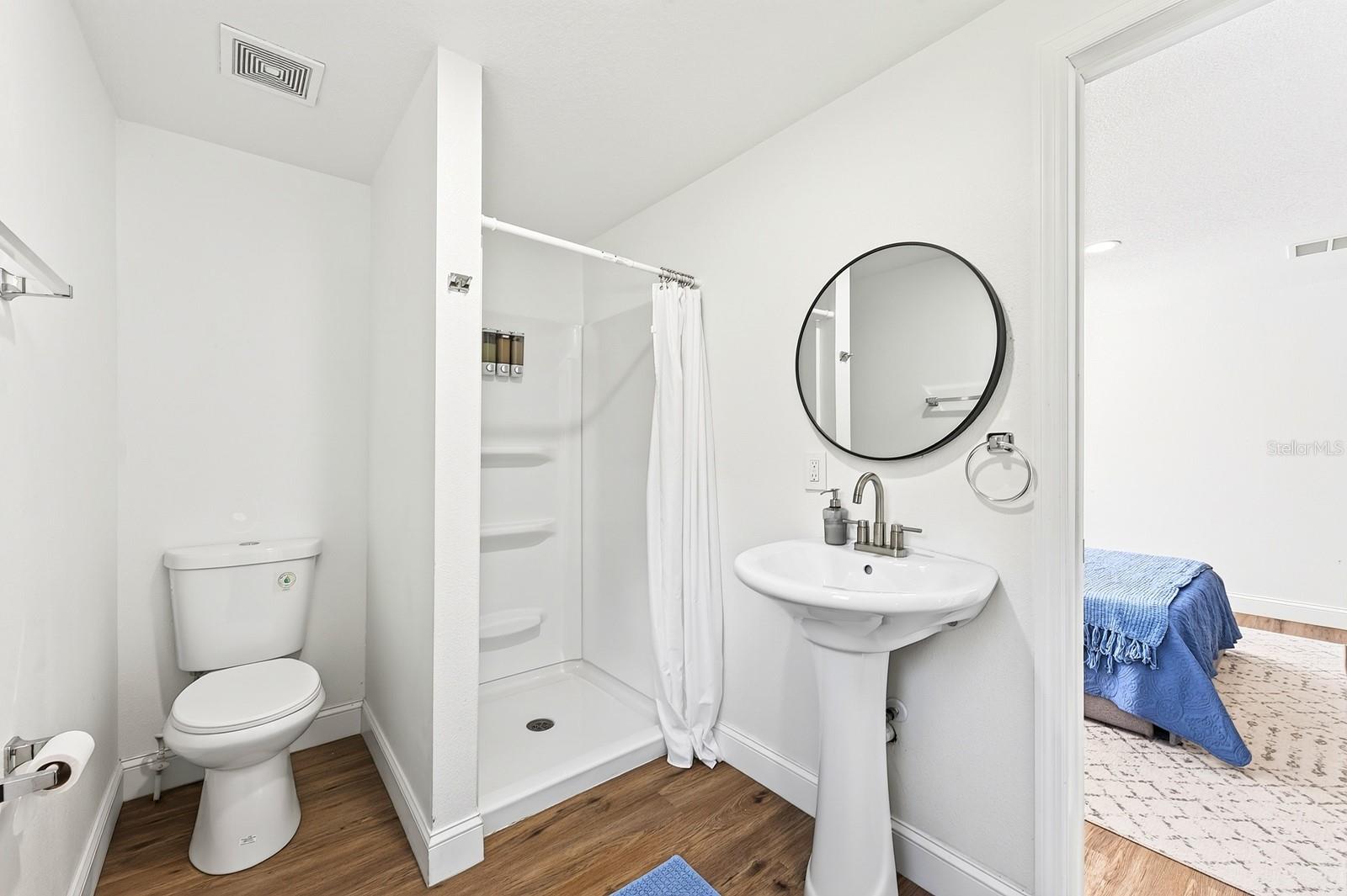 401 E Jersey St Property Photo 15