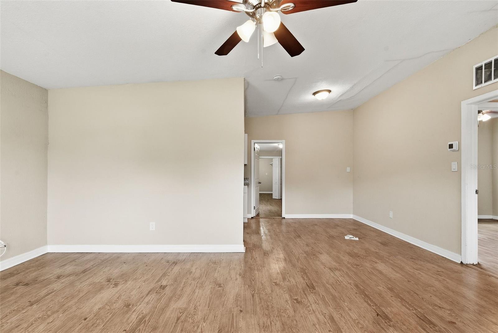 6138 Oakcrest Cir Property Photo 11