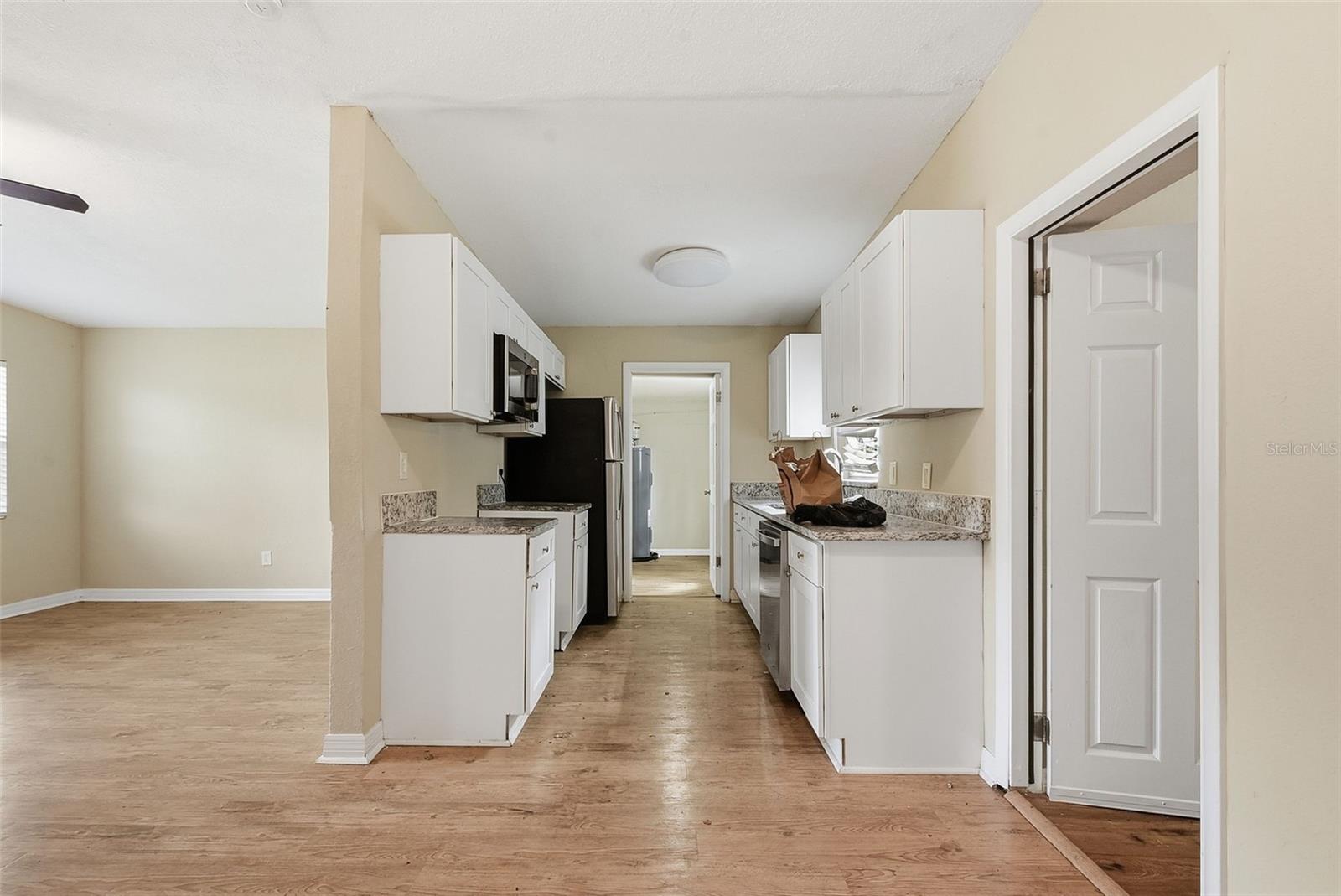 6138 Oakcrest Cir Property Photo 14