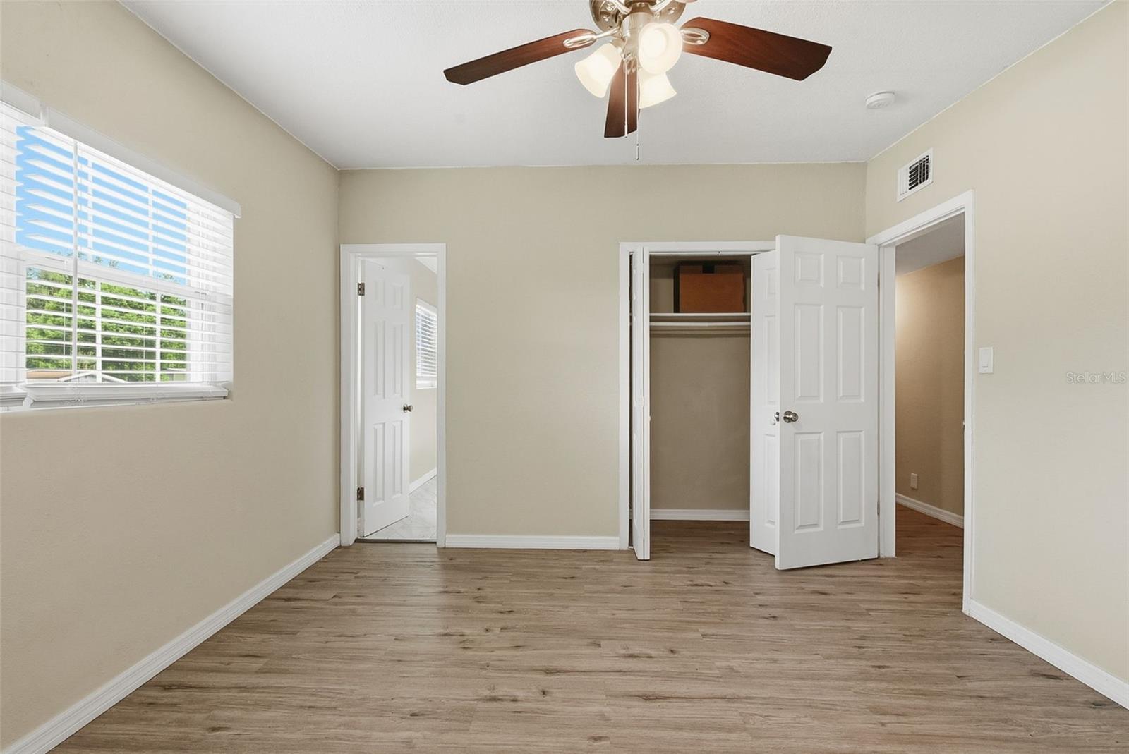 6138 Oakcrest Cir Property Photo 24