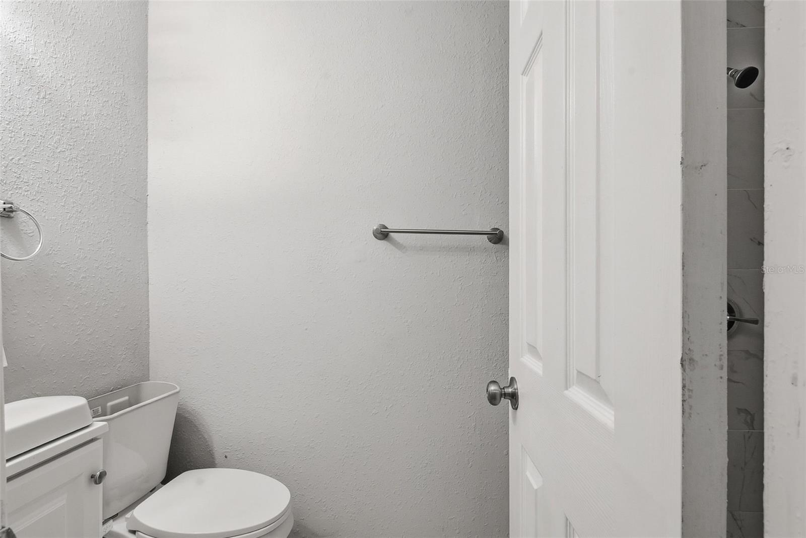 6138 Oakcrest Cir Property Photo 30