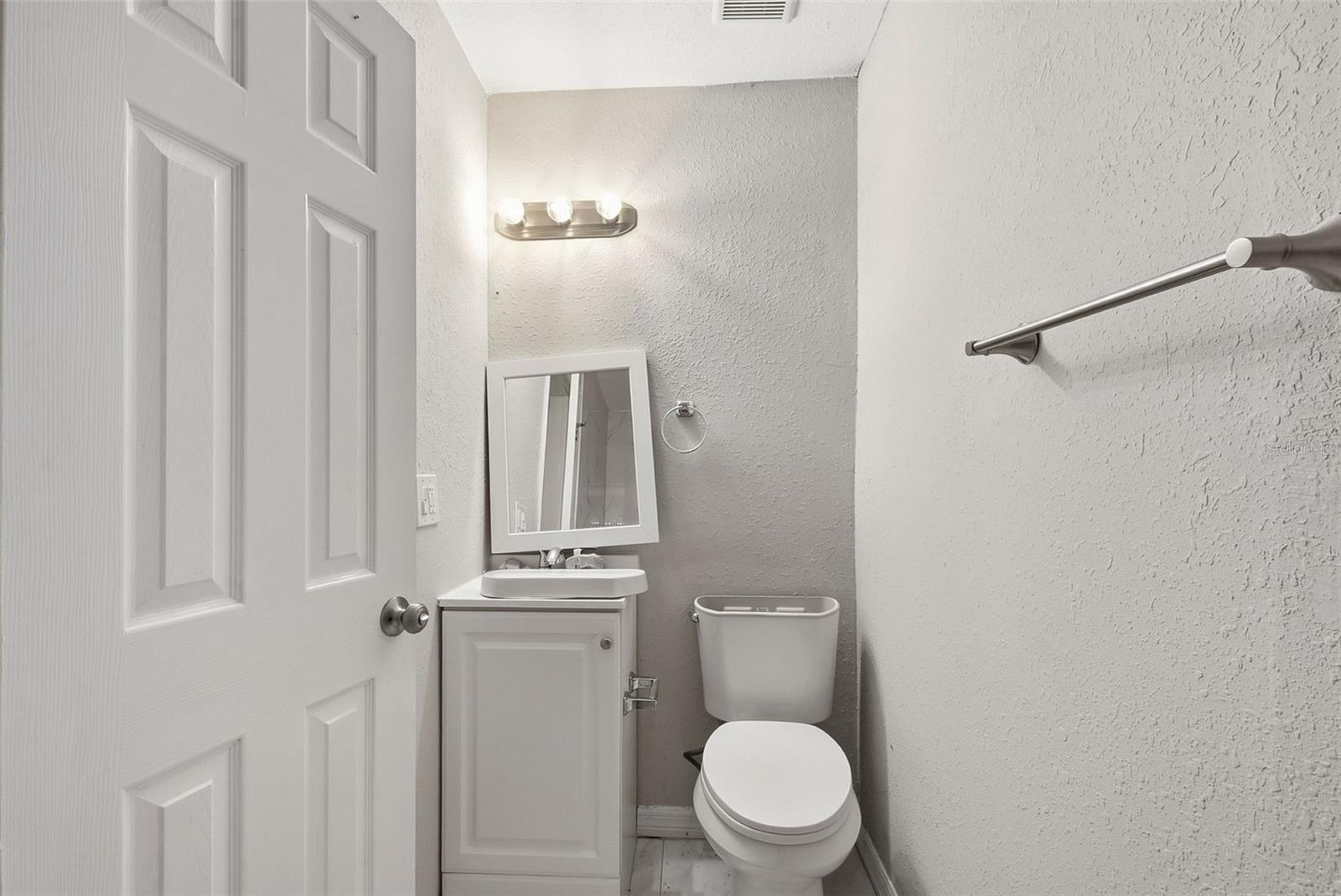 6138 Oakcrest Cir Property Photo 31