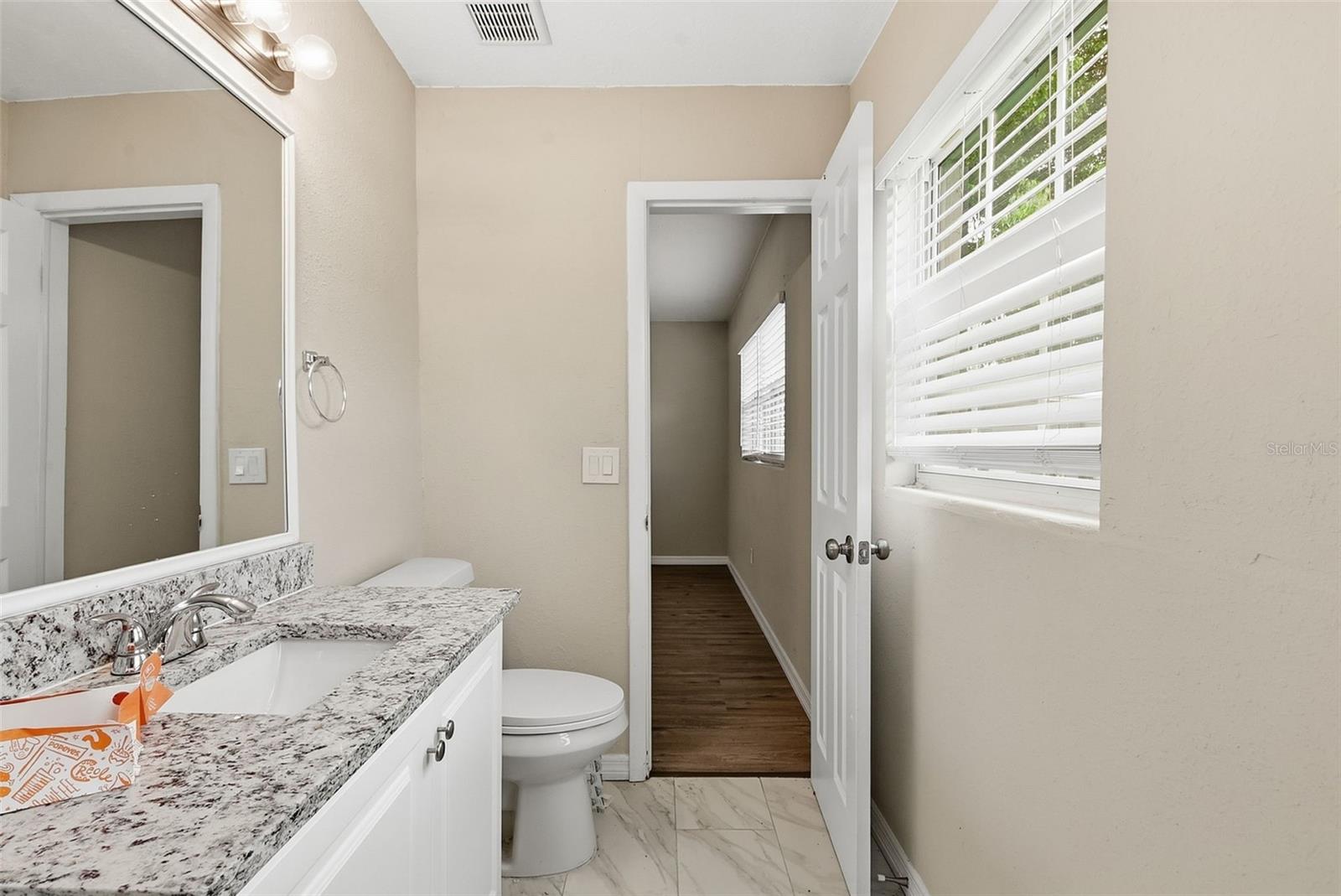 6138 Oakcrest Cir Property Photo 33