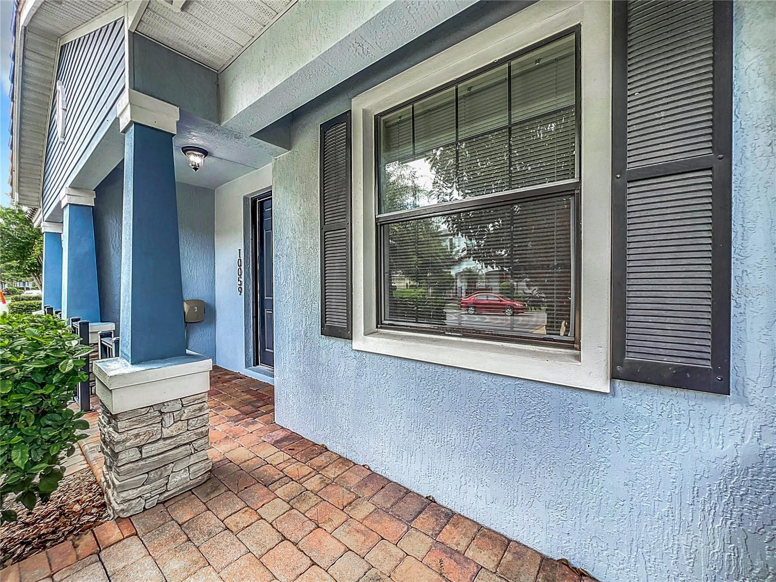 10059 Eagle Creek Center Blvd Property Photo 8