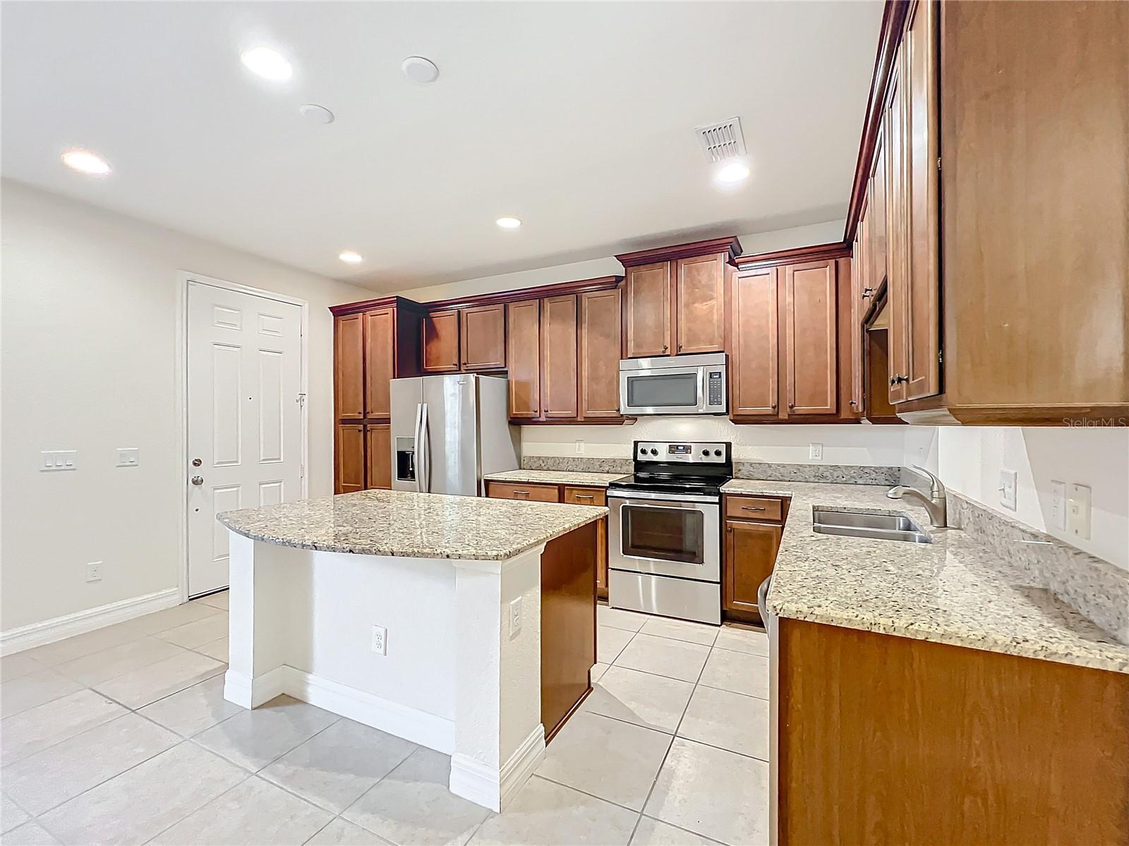 10059 Eagle Creek Center Blvd Property Photo 21