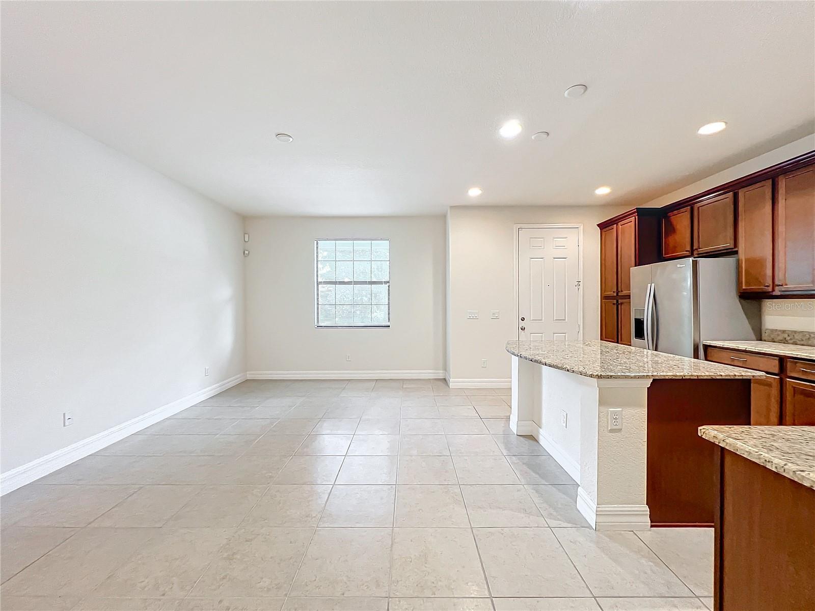10059 Eagle Creek Center Blvd Property Photo 25