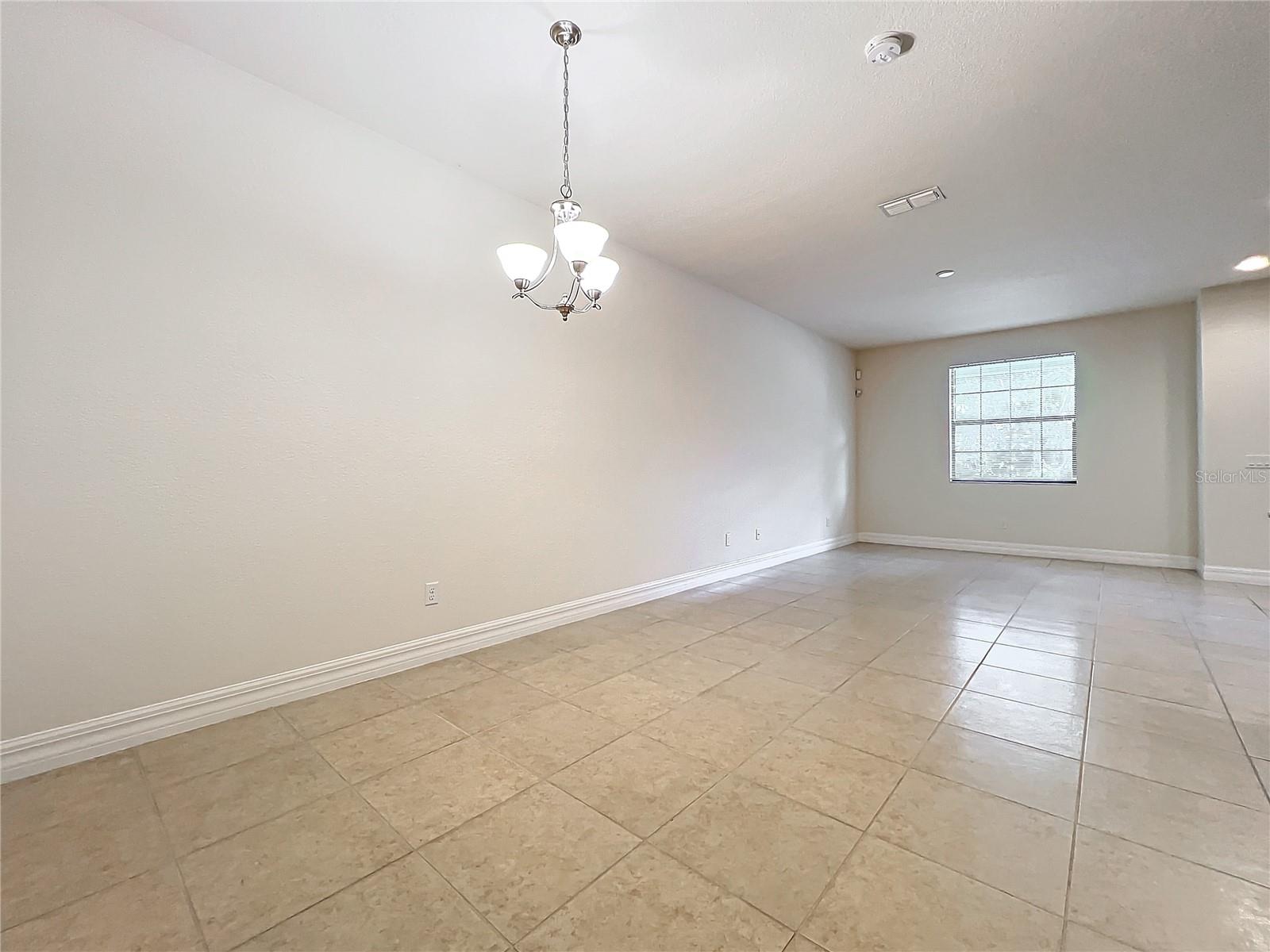 10059 Eagle Creek Center Blvd Property Photo 29