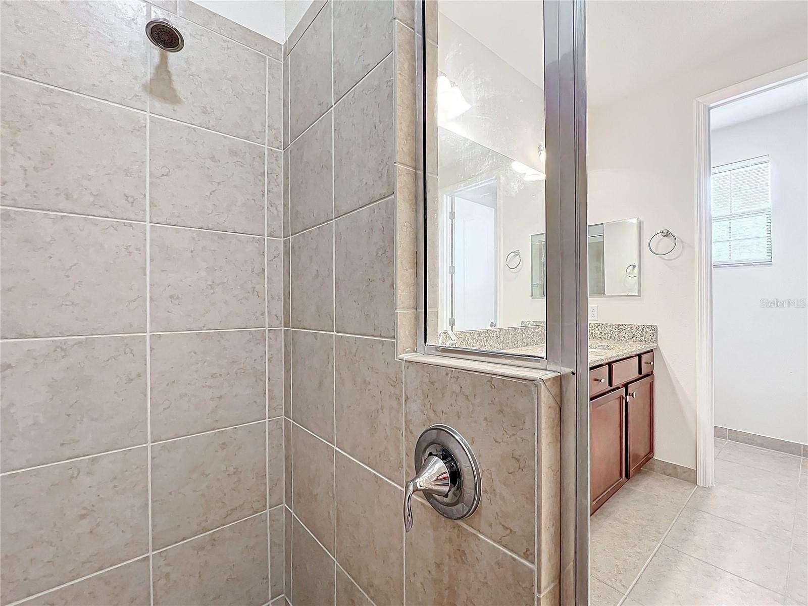 10059 Eagle Creek Center Blvd Property Photo 45