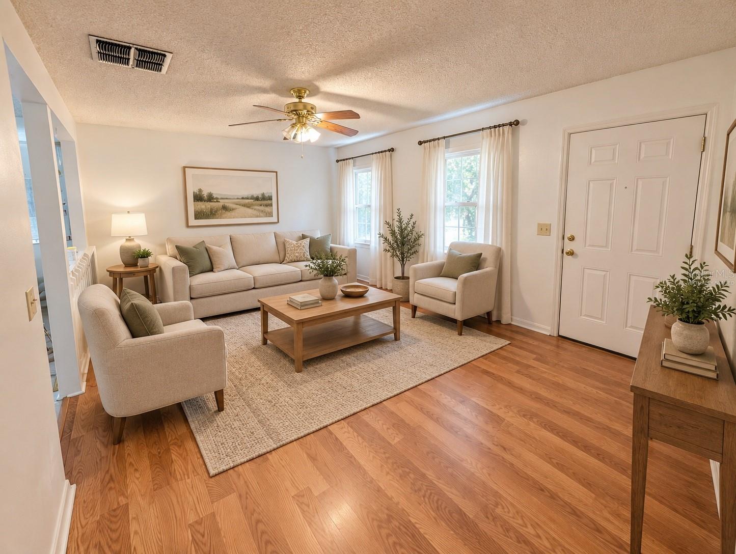 1431 Rolling Green Dr Property Photo 3