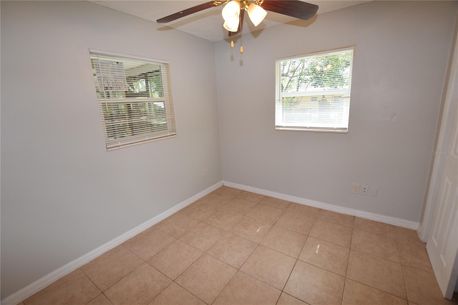 202 James Ct Property Photo 17