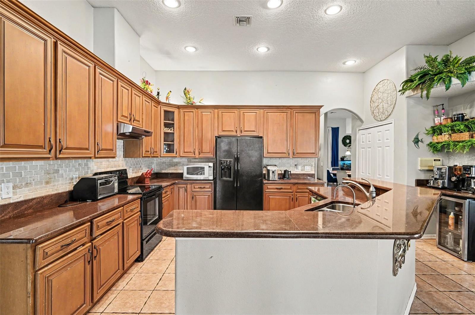 1325 Tall Maple Loop Property Photo 11
