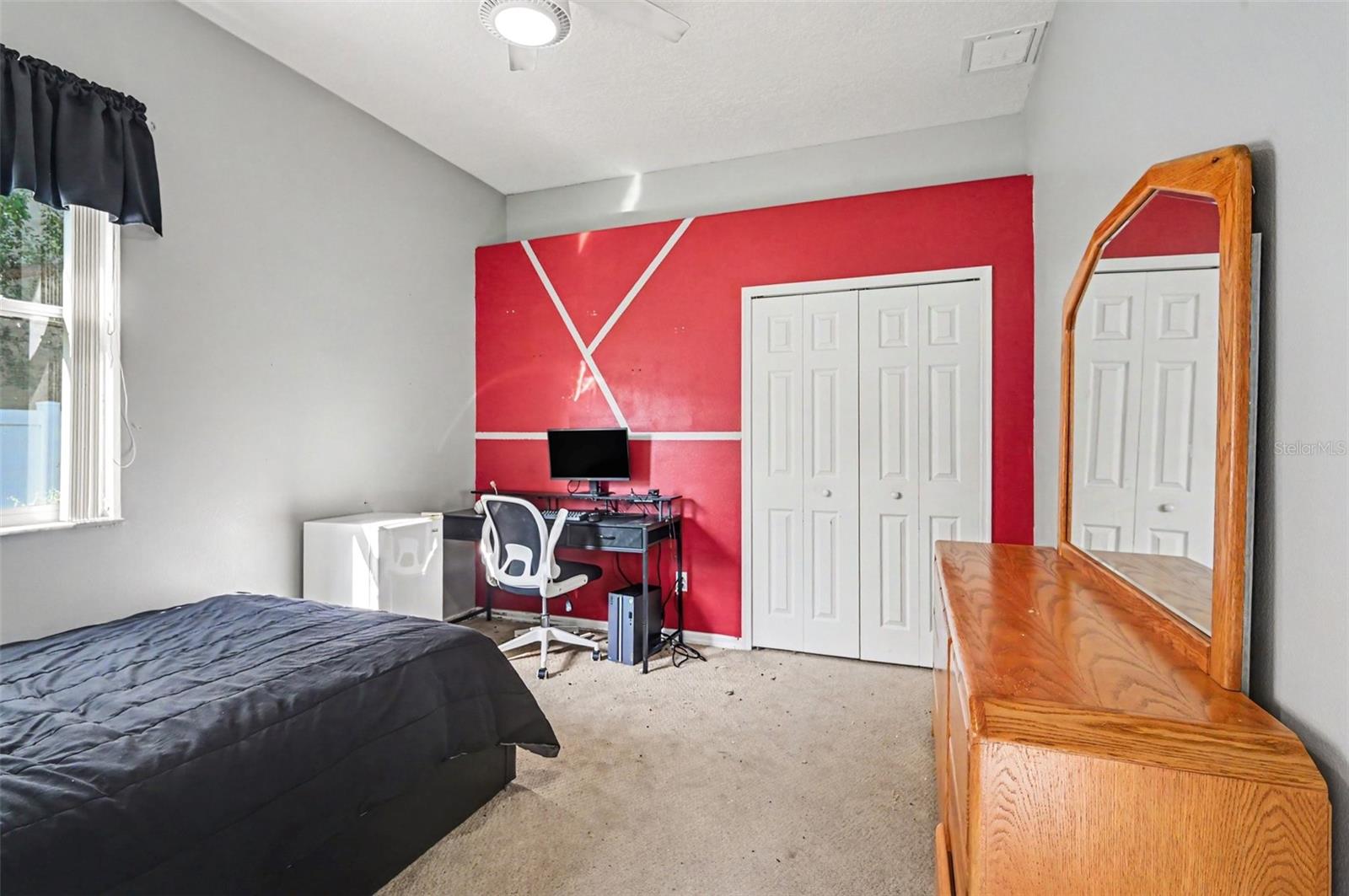 1325 Tall Maple Loop Property Photo 23