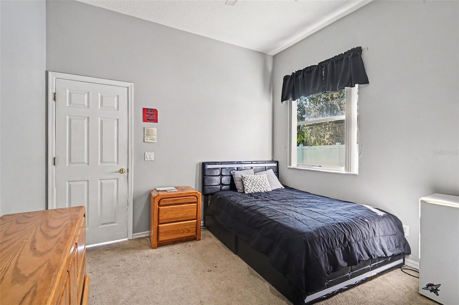 1325 Tall Maple Loop Property Photo 24