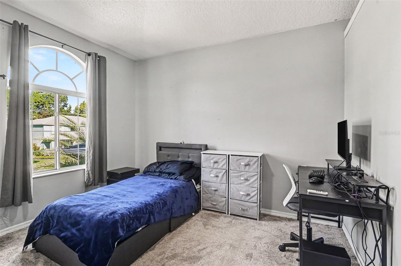 1325 Tall Maple Loop Property Photo 32