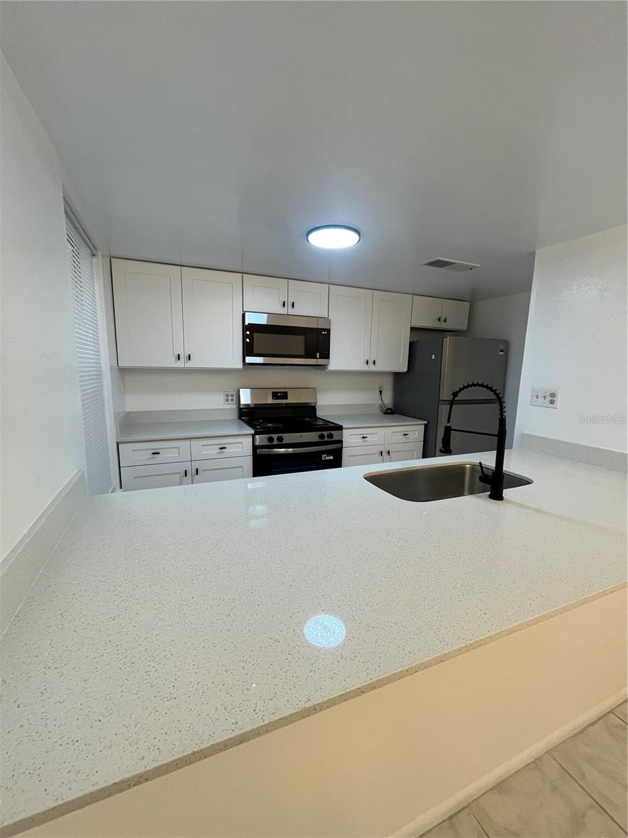 4022 Henley Rd #1603 Property Photo 7