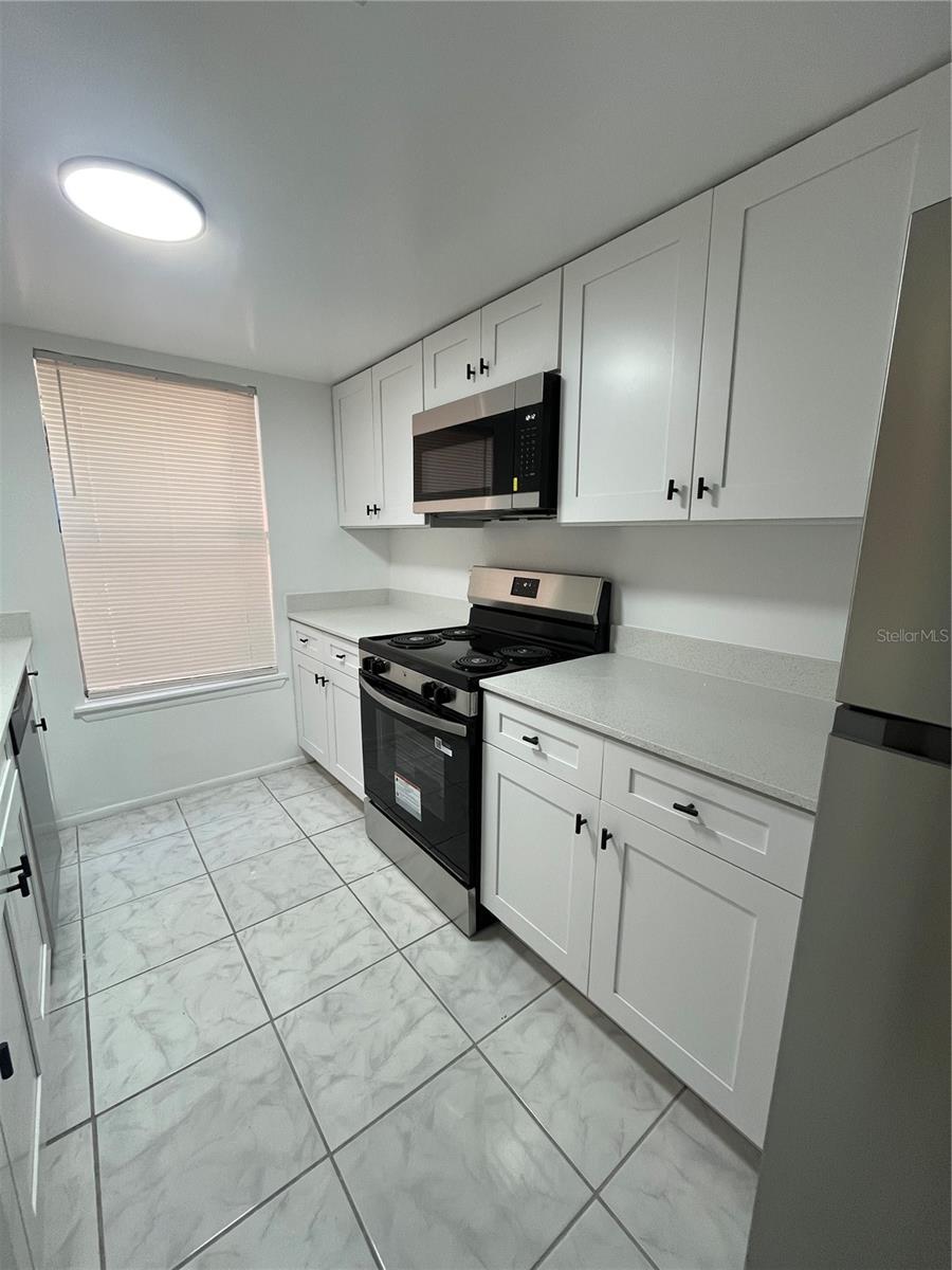 4022 Henley Rd #1603 Property Photo 8
