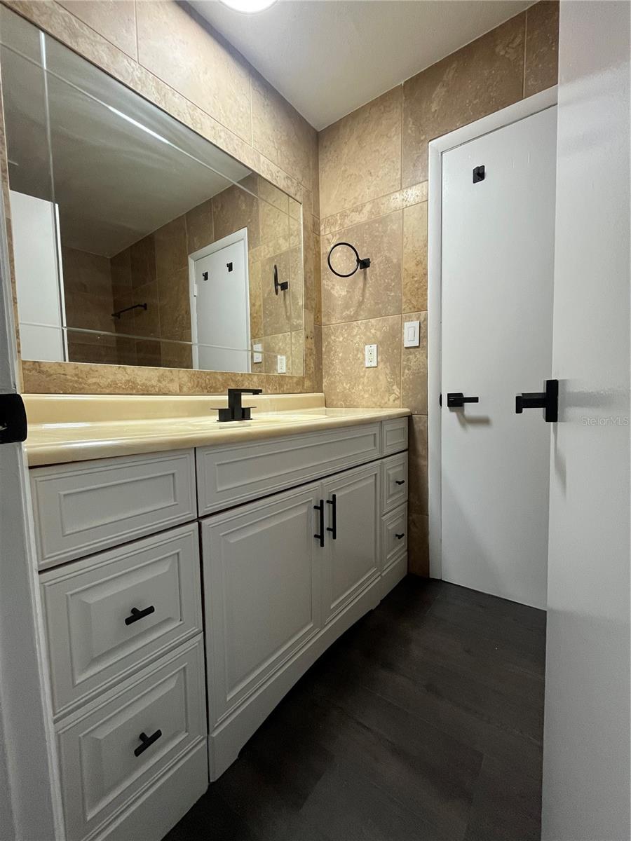 4022 Henley Rd #1603 Property Photo 18