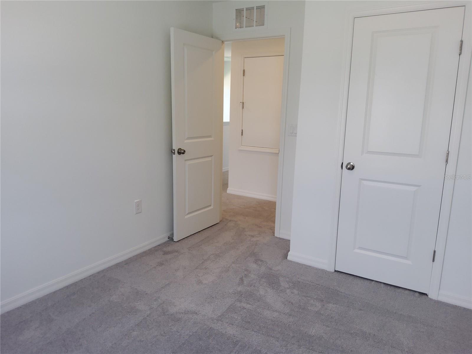 1816 Fan Palm Dr Property Photo 13