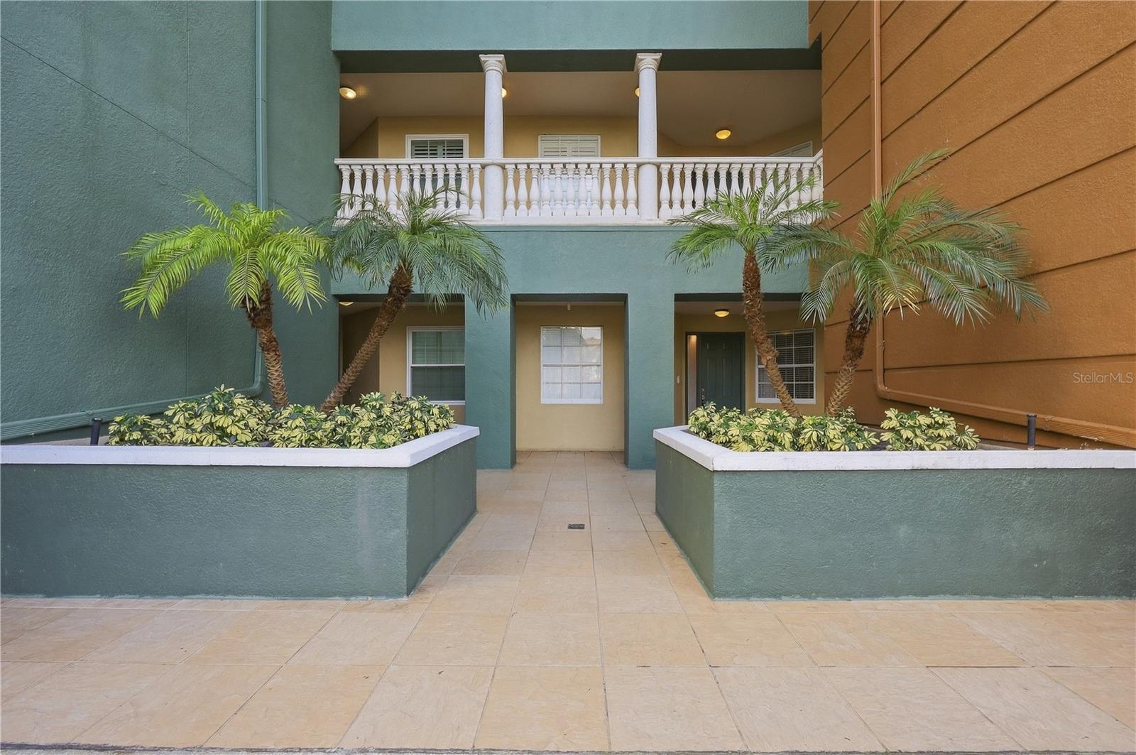 8749 The Esplanade #16 Property Photo 5